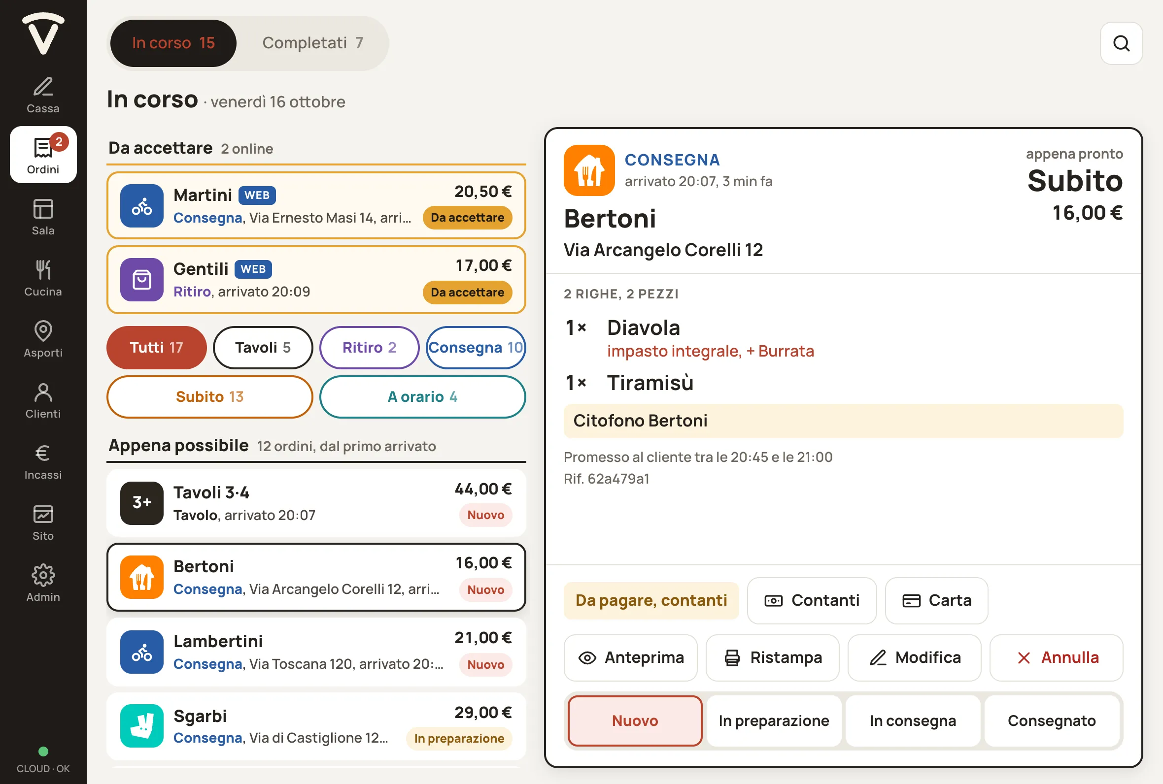 La lista degli ordini nella cassa con un ordine Just Eat aperto: il logo dell’app, le righe, la fascia promessa al cliente.